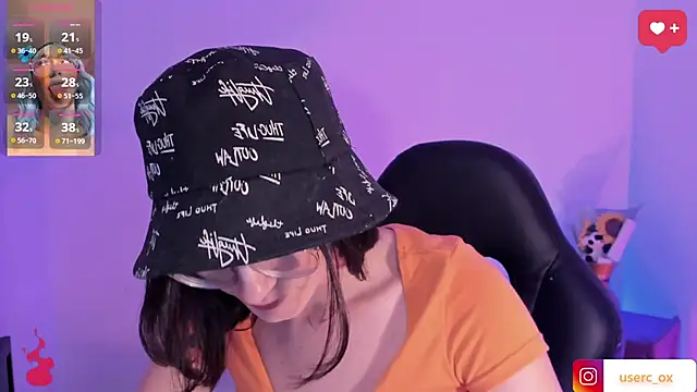 haanna thompsoon online show from February 2025 10:29:02 PM