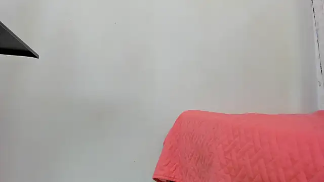 Snapshot of Amy_wats0n chatting on December 2024 01:24:01 AM Amy wats0n online show from December 2024 01:24:01 AM