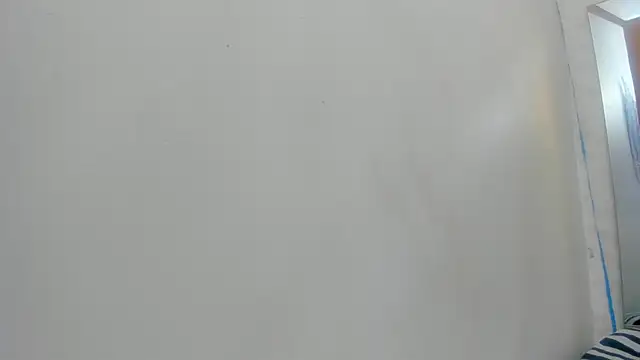 Snapshot of Amy_wats0n chatting on January 2025 07:06:02 PM Amy wats0n online show from January 2025 07:06:02 PM