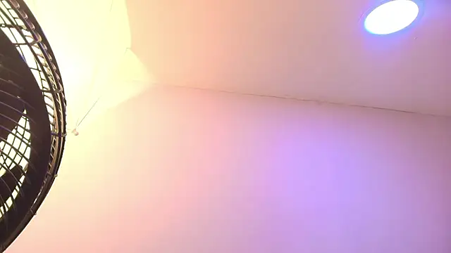 Amy wats0n online show from February 2026 07:02:02 PM