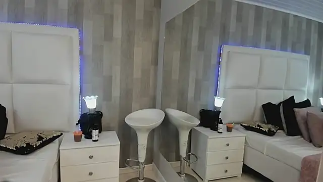 HazelMoret online show from February 2025 12:21:02 PM