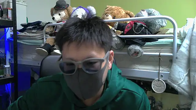 Snapshot of Owl1216 chatting on January 2025 11:40:02 AM Owl1216 online show from January 2025 11:40:02 AM