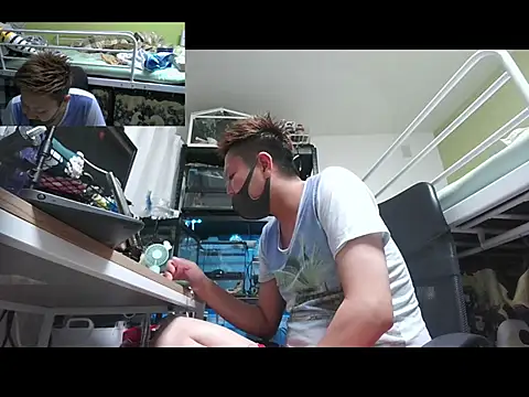 Snapshot of Owl1216 chatting on September 2025 10:59:01 AM Owl1216 online show from September 2025 10:59:01 AM