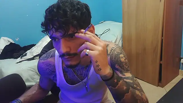 Badboyi1997 online show from February 2026 11:56:01 PM