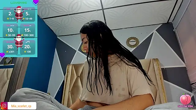 Mia scarlet69 online show from November 2025 12:22:02 PM