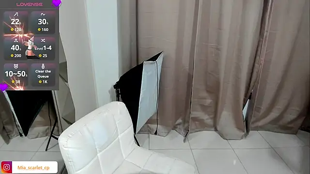 Snapshot of Mia_scarlet69 chatting on April 2026 12:25:02 PM Mia scarlet69 online show from April 2026 12:25:02 PM