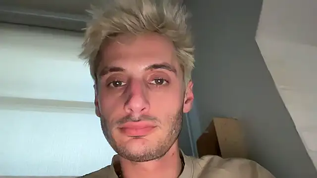 Snapshot of Dylansd chatting on January 2025 12:45:02 PM Dylansd online show from January 2025 12:45:02 PM