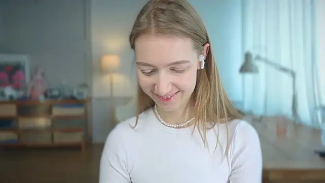 solar bella online show from February 2025 10:59:02 AM