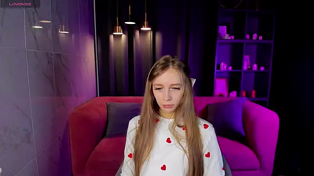 OliviaGentle online show from December 2024 07:00:01 PM