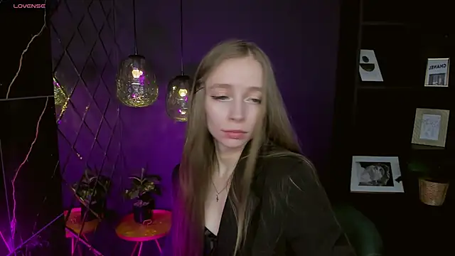 OliviaGentle online show from December 2024 09:31:01 PM