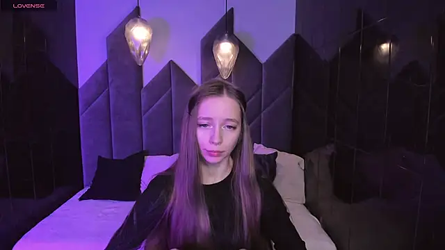 OliviaGentle online show from December 2024 04:41:02 AM