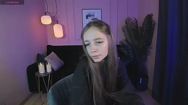 OliviaGentle online show from December 2024 09:42:02 PM