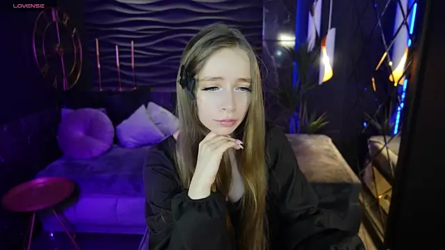 OliviaGentle online show from February 2025 07:54:01 PM