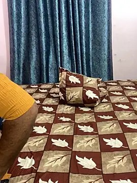 Snapshot of mickey_love chatting on October 2025 05:42:02 AM mickey love online show from October 2025 05:42:02 AM