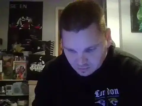 ArcanceTheo82 online show from December 2024 04:20:01 PM