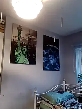 ArcanceTheo82 online show from December 2024 01:17:01 PM