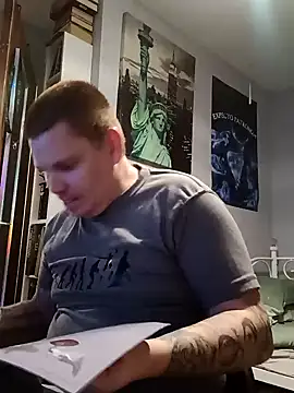 ArcanceTheo82 online show from December 2024 06:44:01 PM