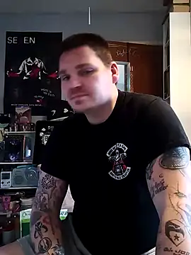 ArcanceTheo82 online show from December 2024 01:54:02 PM