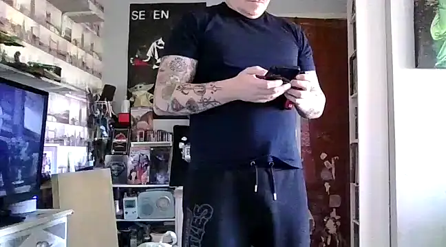 ArcanceTheo82 online show from January 2025 12:52:02 PM