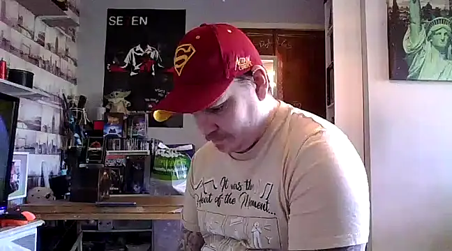 ArcanceTheo82 online show from January 2025 11:47:02 AM