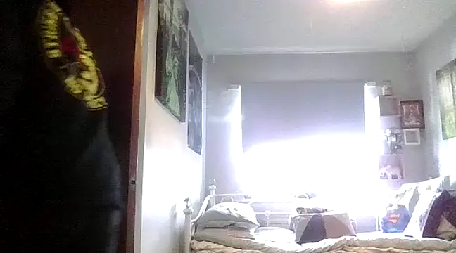 ArcanceTheo82 online show from February 2025 01:05:01 PM