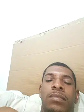 Snapshot of BotaPraEsguircha chatting on October 2025 05:49:01 AM BotaPraEsguircha online show from October 2025 05:49:01 AM