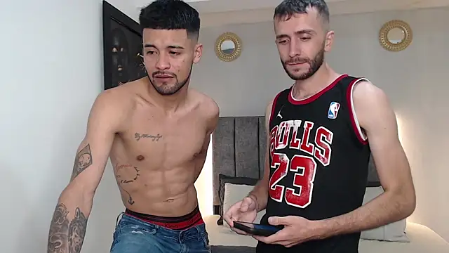 Snapshot of evil_boys_77 chatting on December 2024 03:59:01 AM evil boys 77 online show from December 2024 03:59:01 AM