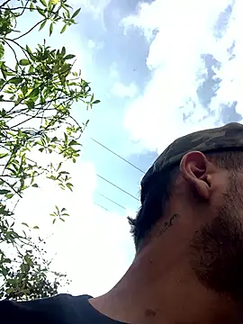 Snapshot of evil_boys_77 chatting on January 2025 06:36:02 PM evil boys 77 online show from January 2025 06:36:02 PM