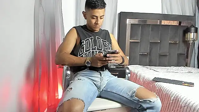 Snapshot of Lucii_fer_ chatting on July 2026 12:03:01 PM Lucii fer online show from July 2026 12:03:01 PM