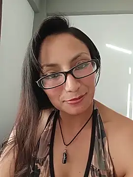Snapshot of Lucy_Chery chatting on June 2026 09:01:02 PM Lucy Chery online show from June 2026 09:01:02 PM