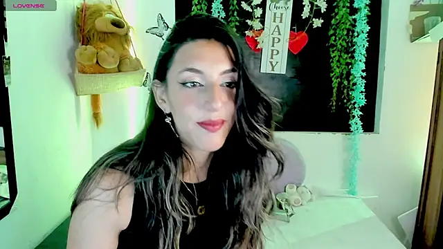 Snapshot of queen-natty chatting on July 2026 02:57:02 AM queen-natty online show from July 2026 02:57:02 AM