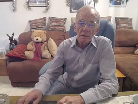 Ferret7777 online show from December 2025 07:53:02 PM