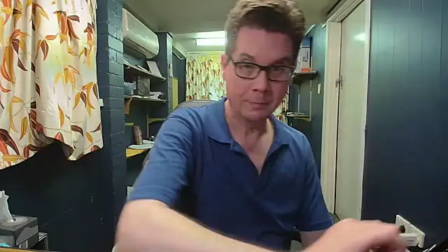 tilobinder online show from October 2025 01:07:01 PM