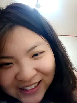 hello098712 online show from February 2025 09:48:02 PM