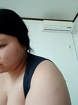 hello098712 online show from November 2025 09:19:02 AM