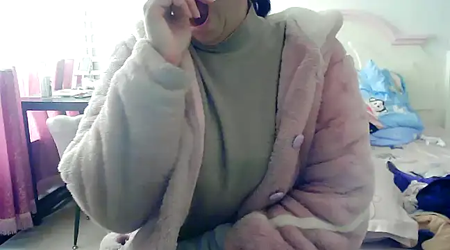 Snapshot of CN-Xiaoxi chatting on December 2024 03:21:02 AM CN-Xiaoxi online show from December 2024 03:21:02 AM