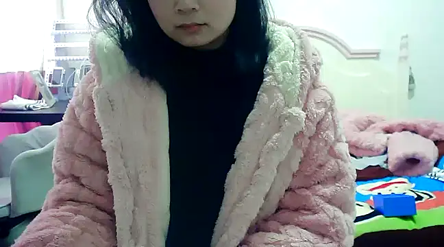 Snapshot of CN-Xiaoxi chatting on February 2025 12:05:02 AM CN-Xiaoxi online show from February 2025 12:05:02 AM