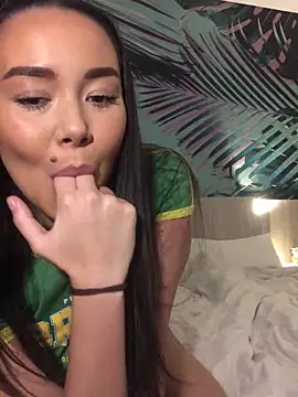 Snapshot of mayakitsune69 chatting on March 2025 03:31:01 PM mayakitsune69 online show from March 2025 03:31:01 PM