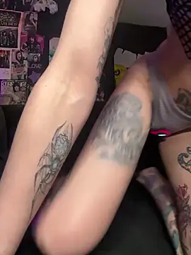 MissMidnightUK online show from March 2026 09:32:01 PM