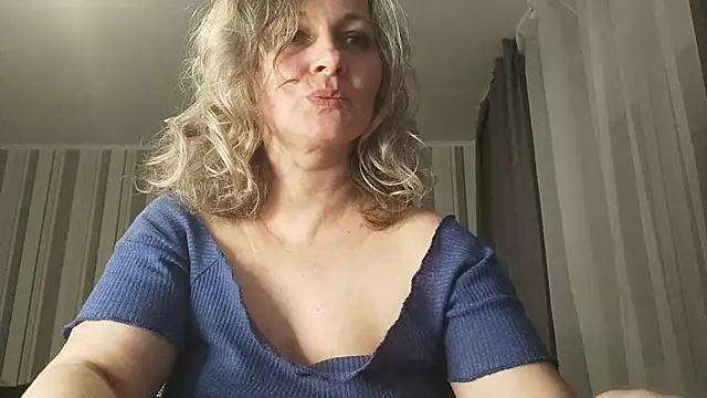 EdithManning online show from February 2026 06:25:02 PM