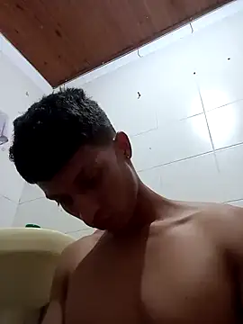 wolf james123 online show from January 2025 05:08:02 AM