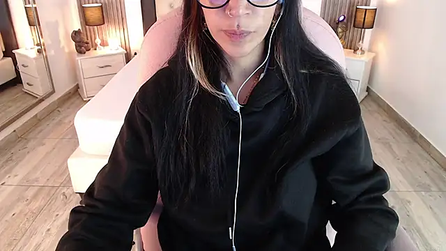 Sam mansson66 online show from February 2025 12:14:02 PM