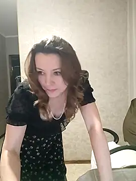 VselenaSun402 online show from February 2025 12:21:02 PM