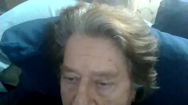 Snapshot of frankie7inch chatting on July 2026 10:56:01 PM frankie7inch online show from July 2026 10:56:01 PM