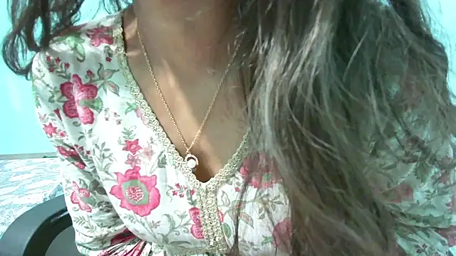 Only hunny online show from February 2025 07:53:01 PM