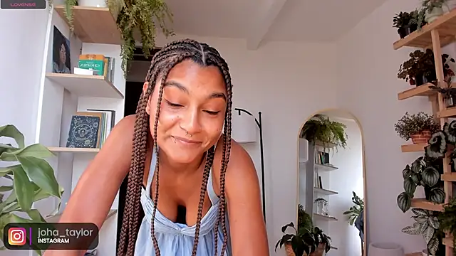 Johaphyton online show from January 2025 01:37:02 PM