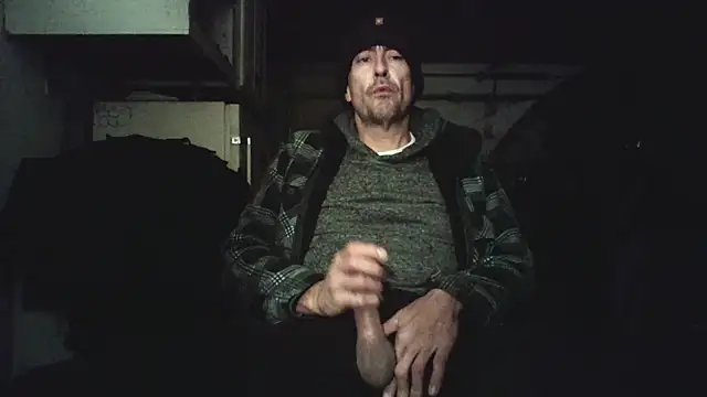 Snapshot of Pumpndeep chatting on January 2025 03:57:01 PM Pumpndeep online show from January 2025 03:57:01 PM