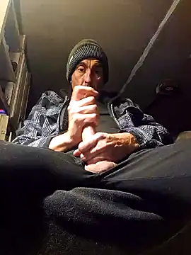 Snapshot of Pumpndeep chatting on January 2025 08:30:02 AM Pumpndeep online show from January 2025 08:30:02 AM