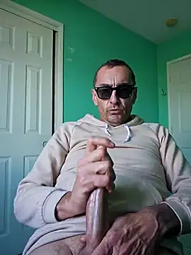 Snapshot of Pumpndeep chatting on February 2025 08:33:02 PM Pumpndeep online show from February 2025 08:33:02 PM