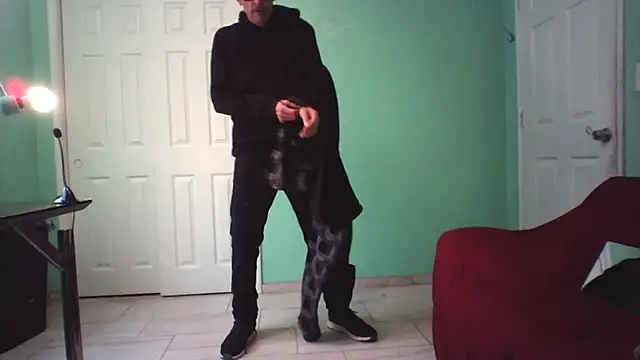 Snapshot of Pumpndeep chatting on March 2025 05:29:01 PM Pumpndeep online show from March 2025 05:29:01 PM